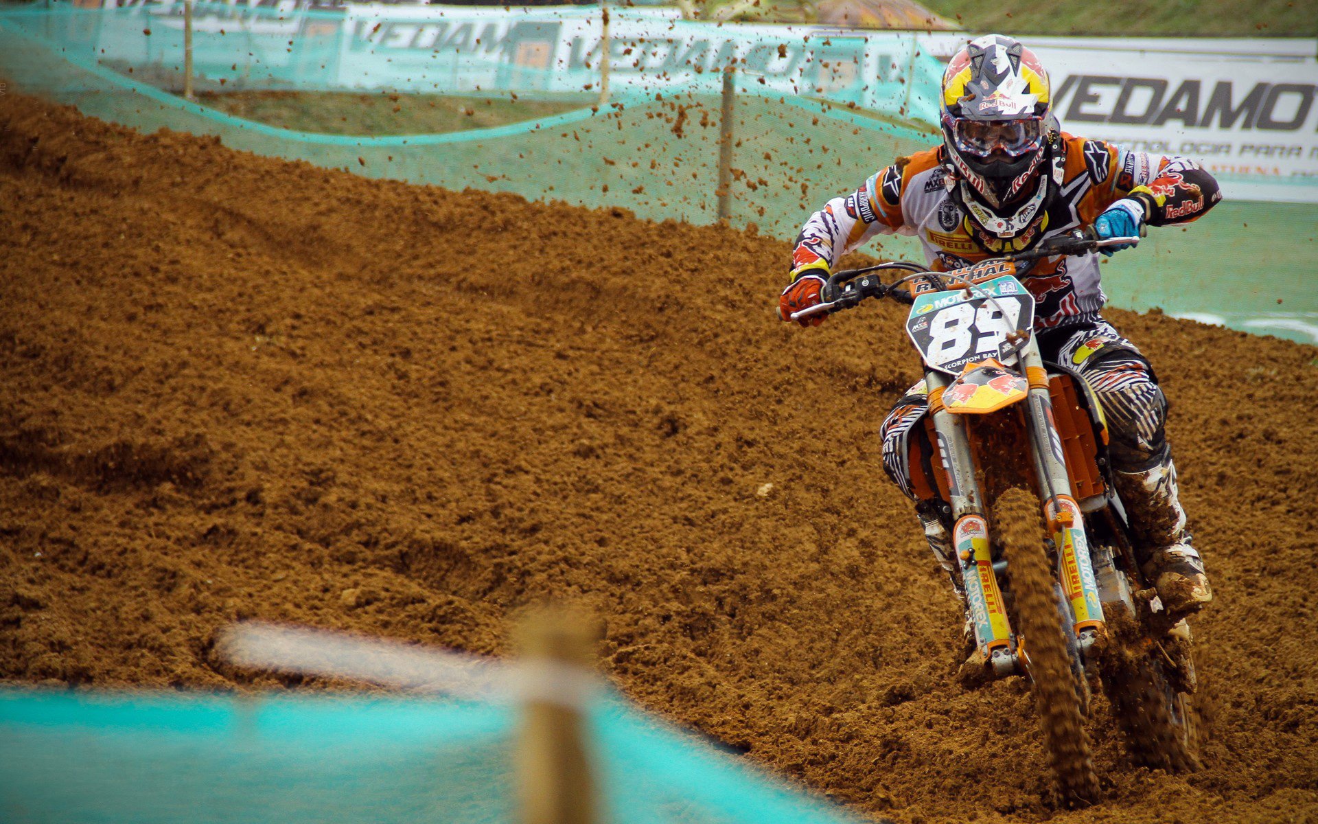 卡马文加爆发，乌拉圭巅峰对决胜出尼日利亚