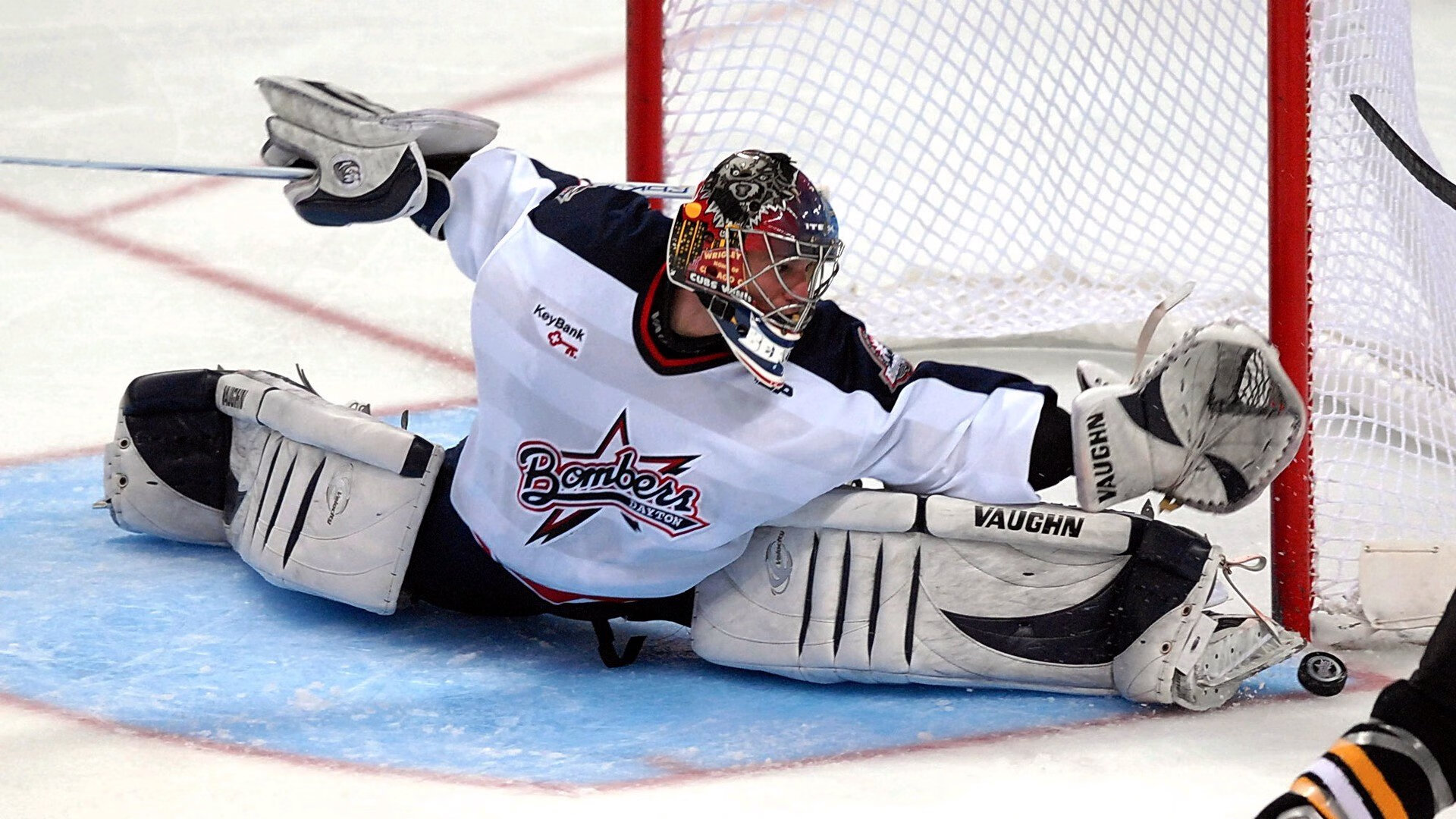 德甲争冠战之夜，爱德华兹全程高能输出，诠释何为大场面先生